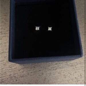 1/4 ctw REAL White Gold REAL Diamond Stud Earrings